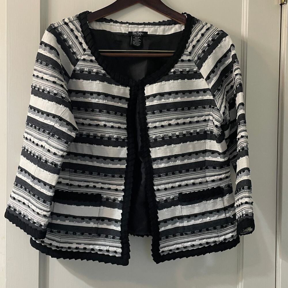 Bob Mackie Studio Textured Jacket Black Tapestry Round Neck Hook Size 8 - Picture 2 of 7
